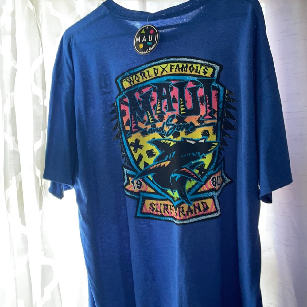 Maui and Sons blue T-shirt